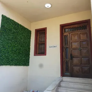  Hostal Ommi